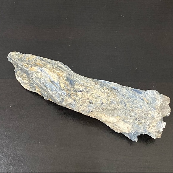7-Inch Natural Blue Kyanite Raw Mineral Crystal - Picture 3 of 10